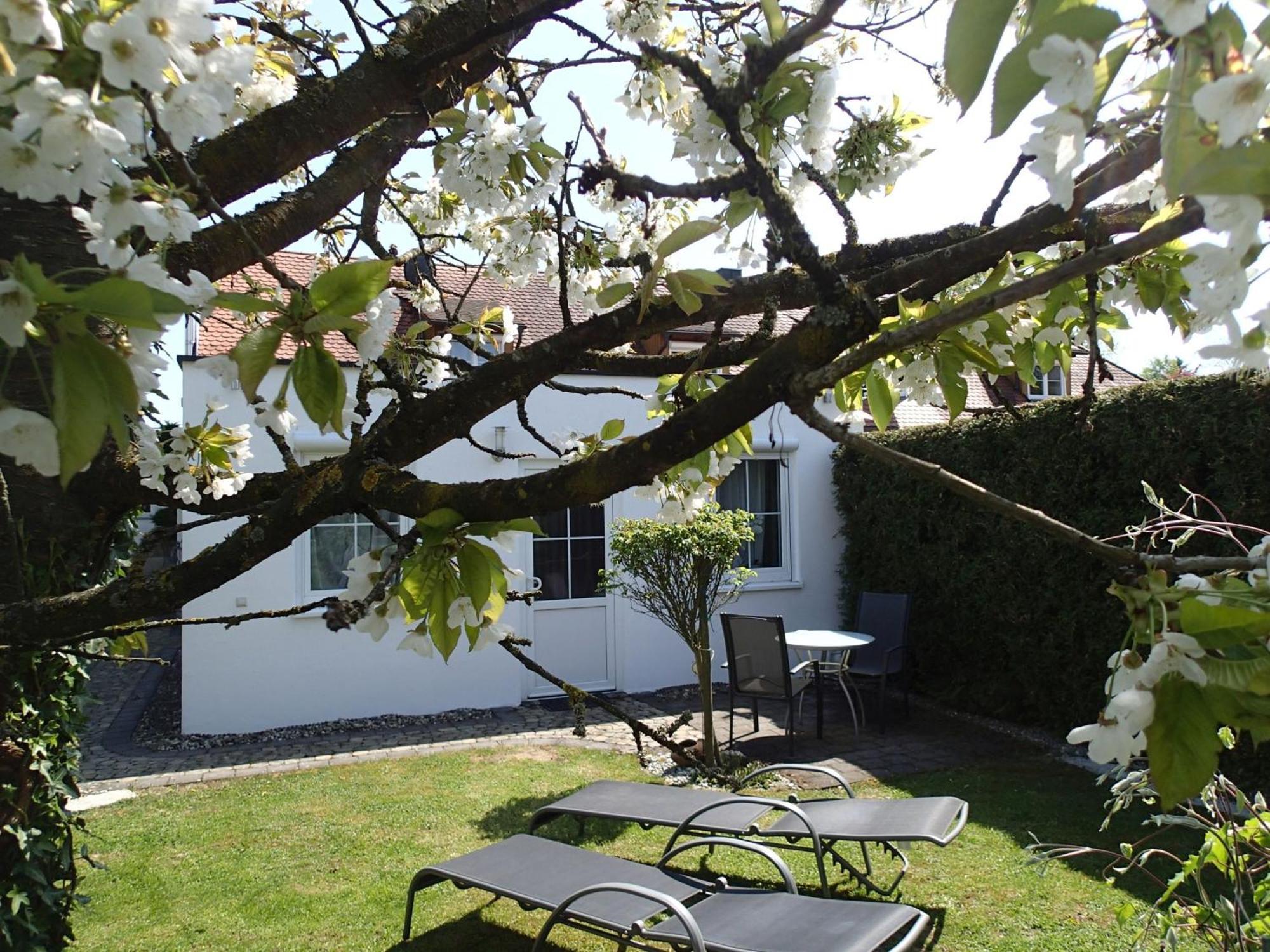 Ferienwohnung Kronengarten 미르스부르크 외부 사진